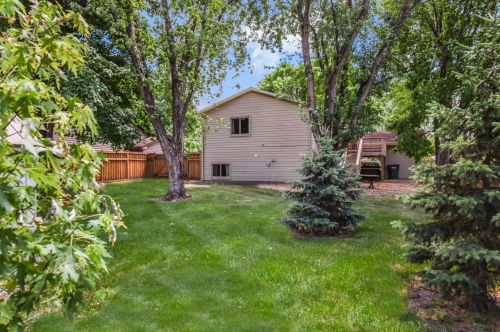 1608 Sugarloaf Trl, Minneapolis, MN 55444-2805