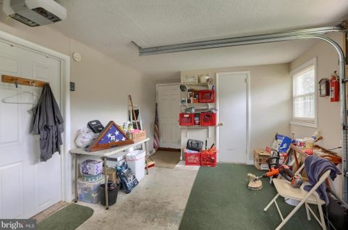 1501 Robert Rd, Lancaster PA  17601-5632 exterior