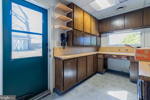 1028 Mcceney Ave, Silver Spring MD 20901-1456 exterior