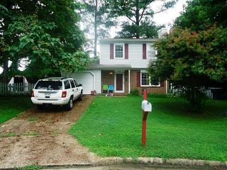 827 Connors Dr, Newport News, VA 23608-3516