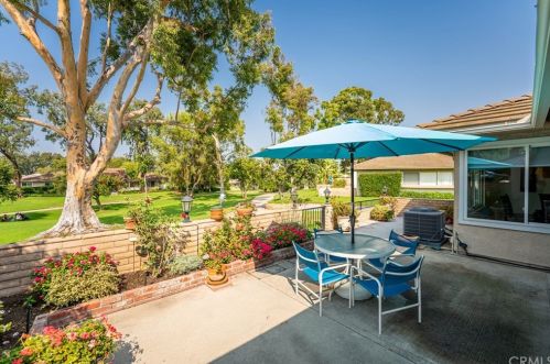 5281 Thorn Tree Ln, Irvine CA  92612-2346 exterior