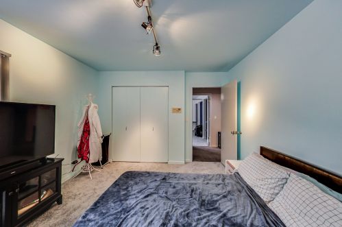 6 Dunsinane Ln, Bannockburn IL  60015-1500 exterior