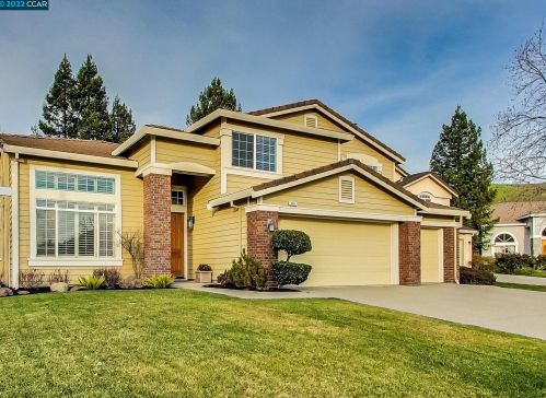 501 Summer Valley Ct, San Ramon, CA 94582-5648