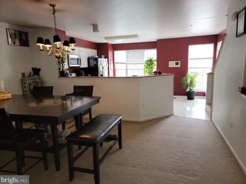 6205 Yellow Dawn Ct, Columbia MD  21045-2571 exterior