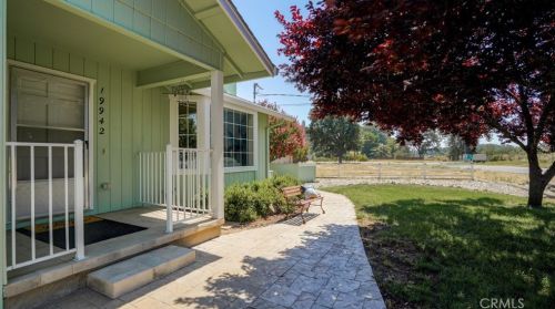 19942 Mountain Mdw, Middletown, CA 95467-8546