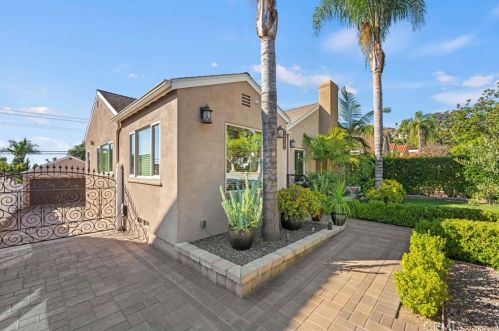 1215 Cordova Ave, Glendale CA  91207-1734 exterior