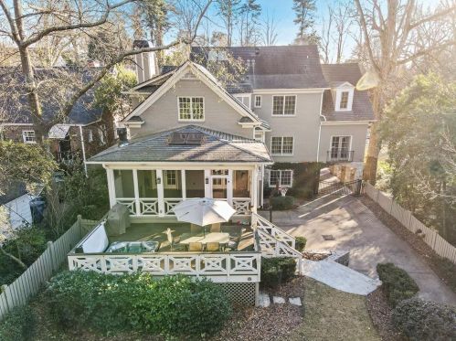 414 Brentwood Dr, Atlanta GA  30305-3205 exterior