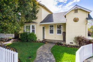 409 Pine St, Capitola, CA 95010-2201