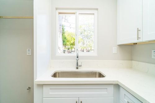 4065 Wallace St, Riverside CA  92509-6841 exterior