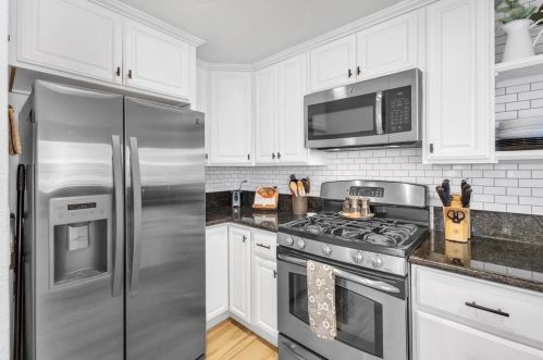 734 Buena Tierra Way, Oceanside CA  92057-7496 exterior