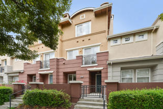 758 City Walk Pl, Hayward, CA 94541-6638