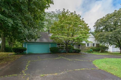 75 Lanyon Dr, Cheshire, CT 06410-3125
