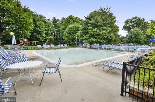 3005 Birchtree Ln, Silver Spring MD 20906-3035 exterior