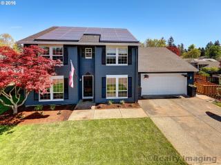 13984 Fanno Creek Dr, Portland, OR 97224-8205