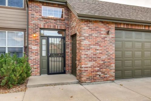2240 Vaughn Way, Denver CO 80014-4341 exterior