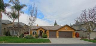 10294 Sterling Ln, Fresno, CA 93730-4532
