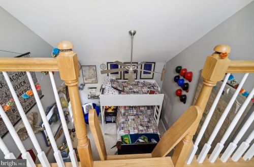 410 Old County Rd, Severna Park MD 21146-4655 exterior