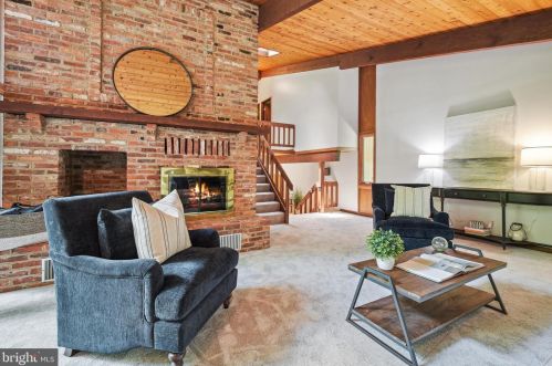 209 Bryants Nursery Rd, Silver Spring MD 20905-3840 exterior