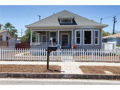 911 Alta St, Redlands, CA 92374-3314