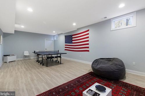 199 Snowden Ln, Princeton NJ 08540-3629 exterior