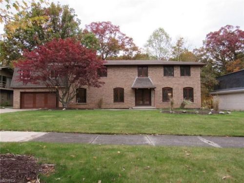 9995 Whitewood Rd, Cleveland OH  44141-1676 exterior