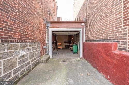 2740 16th St, Philadelphia PA  19132-2235 exterior