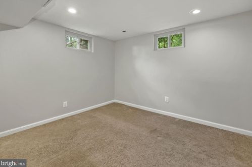 3919 Isbell St, Silver Spring MD 20906-4220 exterior