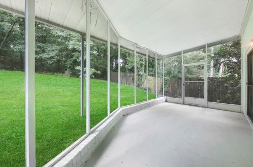 1068 Hilburn Dr, Atlanta GA  30316-2809 exterior