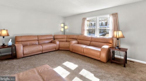 2845 Gunarette Way, Silver Spring MD 20906-1863 exterior