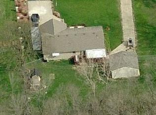 4222 Schwinn Dr, Dayton, OH 45404-1339