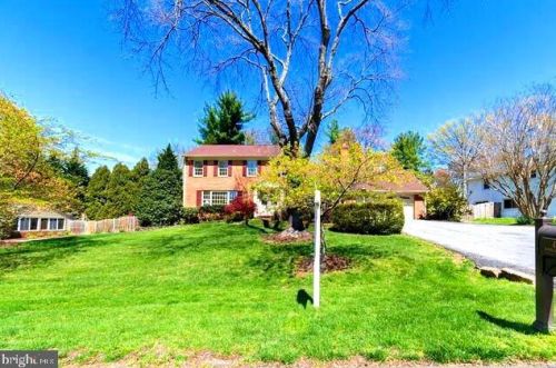 405 Kimblewick Dr, Silver Spring, MD 20904-6319