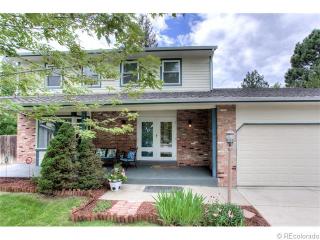 6071 Kingston Cir, Englewood, CO 80111-5732