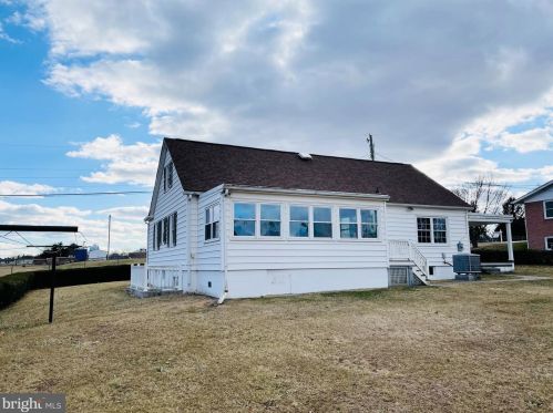 163 Hale Rd, Charles Town, WV 25414-1254