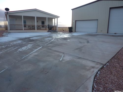 323 400, Austin, UT 84754-4496