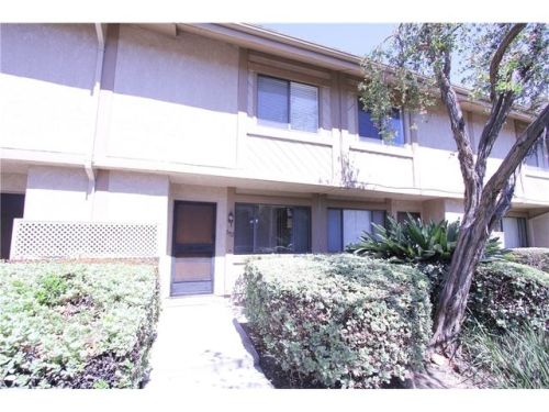 592 Diamond Ct, Upland, CA 91786-5830