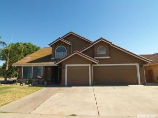 1632 Marazzi Ln, Ceres, CA 95307-9103