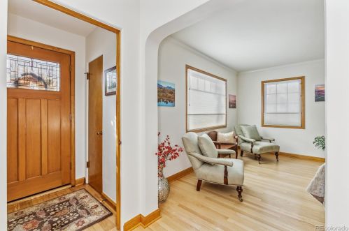 1066 Bonnie Brae Blvd, Denver CO  80209-5135 exterior