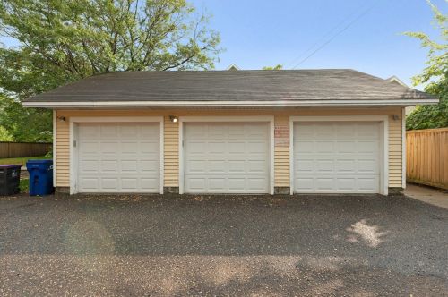 325 Goodrich Ave, Saint Paul MN  55102-2703 exterior