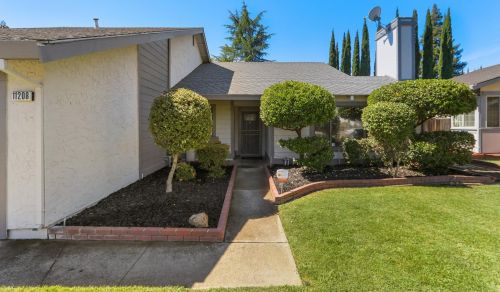 11208 Cedar River Ct, Rancho Cordova, CA 95670-2902