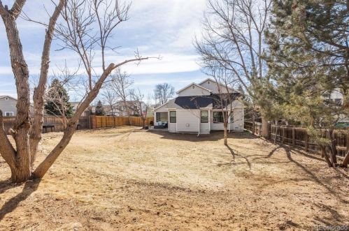 19899 Tufts Dr, Aurora CO  80015-3478 exterior