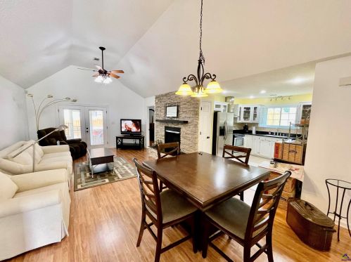 101 Bayside Cir, Warner Robins, GA 31088-5986