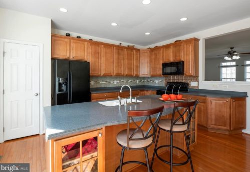 2104 Abbottsbury Way, Woodbridge, VA 22191-4057