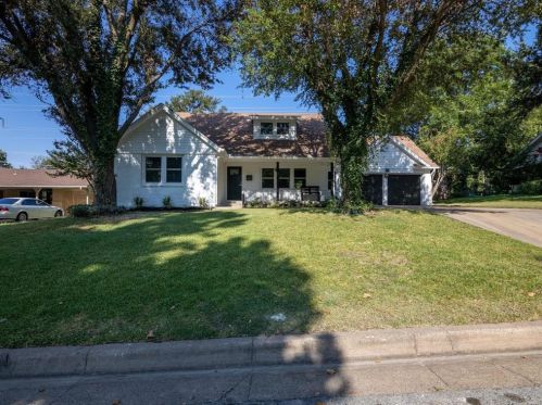 8336 Tucson Trl, Fort Worth TX  76116-5025 exterior