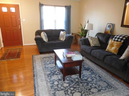 7723 Wolford Way, Lorton VA  22079-1744 exterior