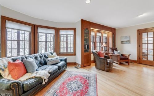 140 Wyoming Ave, Maplewood NJ 07040-1043 exterior