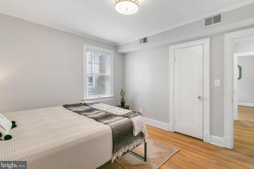 9111 Louis Ave, Silver Spring MD  20910-2129 exterior