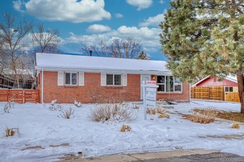9666 56th Pl, Arvada CO  80002-2110 exterior