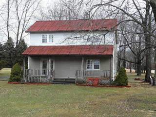 978 Sunset Dr, Butler, PA 16001-1151