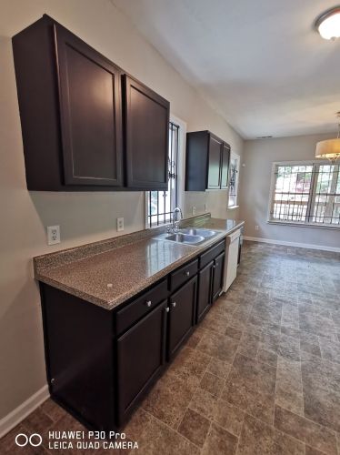 838 Jett St, Atlanta GA  30318-6828 exterior