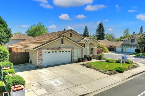 797 Christine Dr, Vacaville, CA 95687-4138